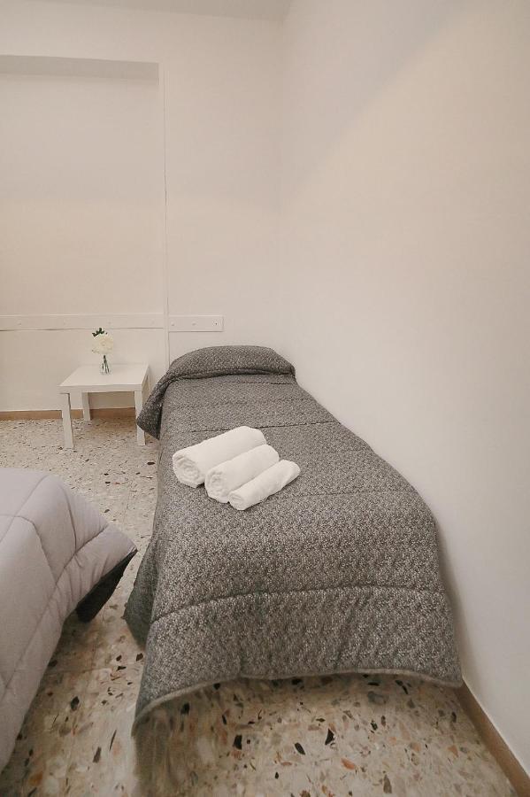casa Margherita Apartment Napoli Bagian luar foto